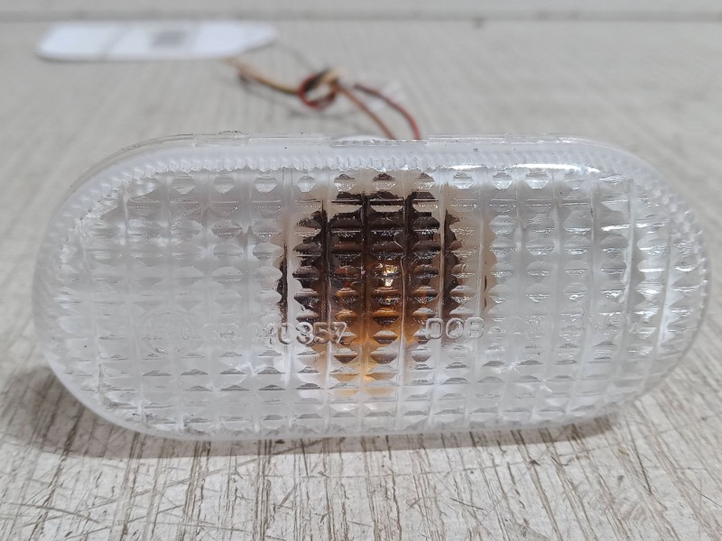 Recambio de intermitente lateral derecho para nissan primastar autobús (x83) dci 150 referencia OEM IAM   