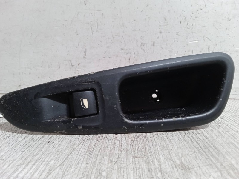 Recambio de mando elevalunas trasero derecho para peugeot 308 i (4a_, 4c_) 1.6 hdi referencia OEM IAM   