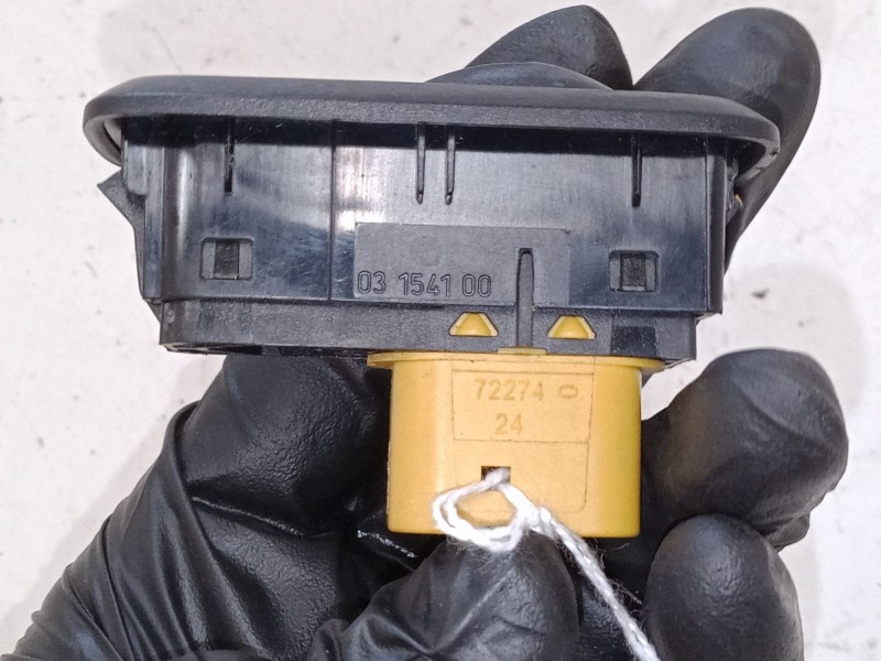 Recambio de mando elevalunas delantero derecho para ford fiesta vi (cb1, ccn) 1.25 referencia OEM IAM   