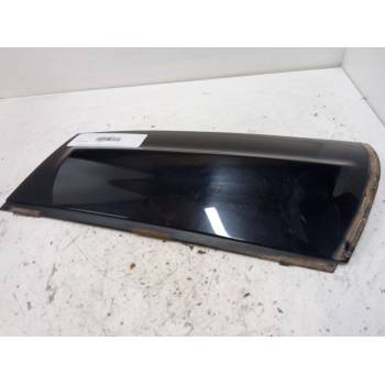 Embellecedor exterior izquierdo pilar c 