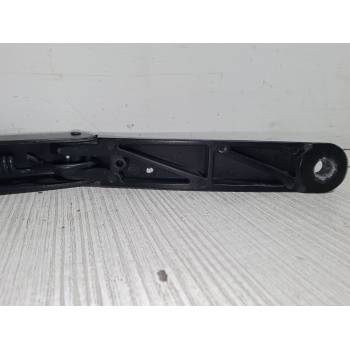 BRAZO LIMPIA DELANTERO IZQUIERDO 