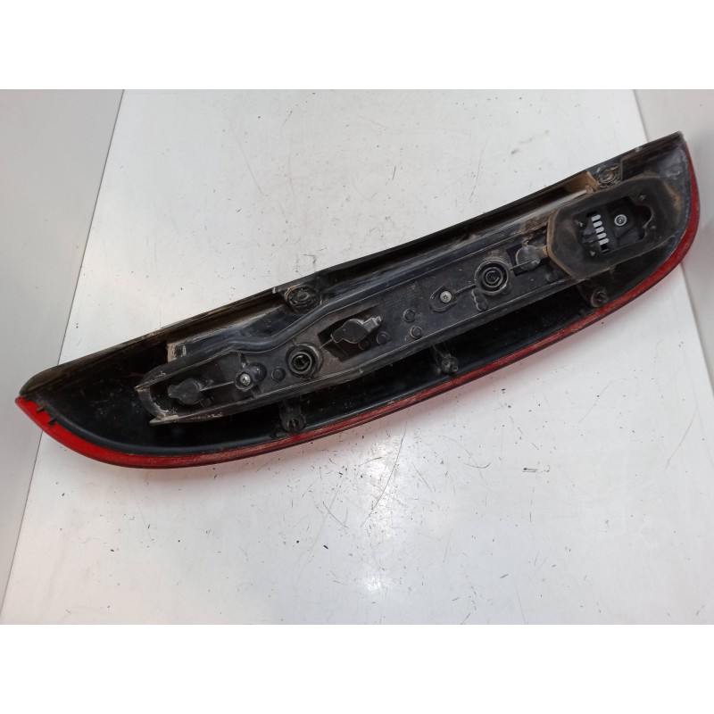 Recambio de piloto trasero derecho para opel corsa c (x01) 1.2 (f08, f68) referencia OEM IAM   