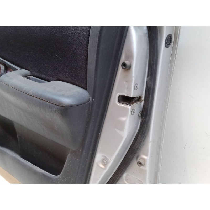 Recambio de puerta delantera derecha para toyota corolla (_e12_) 2.0 d-4d (cde120_) referencia OEM IAM   