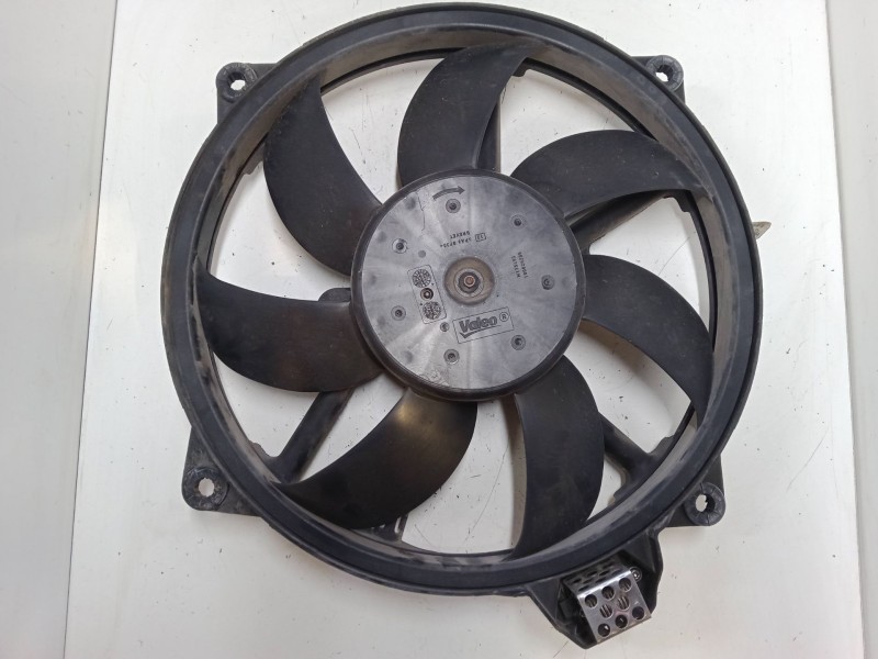 Recambio de electroventilador para renault megane iii hatchback (bz0/1_, b3_) 1.2 tce (bz2b, bz11) referencia OEM IAM 214810898R