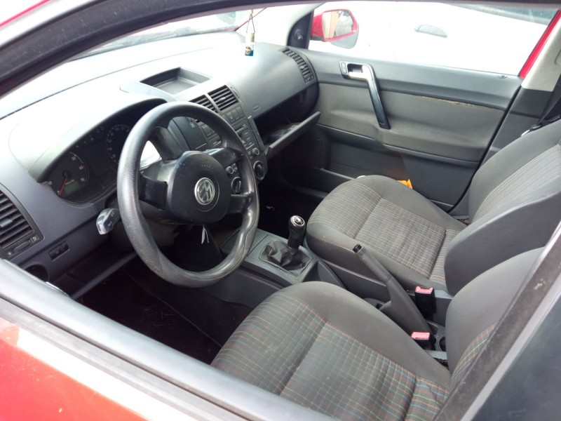 volkswagen polo iv sedán (9a4, 9a2, 9n2, 9a6) del año 2006