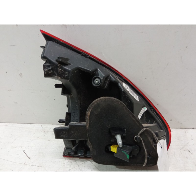 Recambio de piloto trasero porton derecho para peugeot 2008 i (cu_) 1.2 thp 130 / puretech 130 referencia OEM IAM   