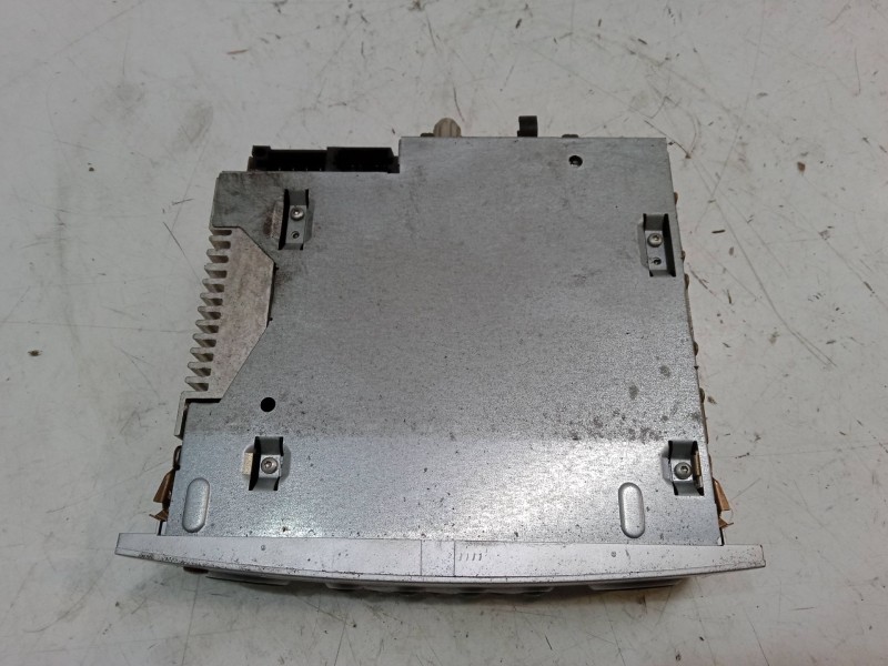 Recambio de radio cd para renault modus / grand modus (f/jp0_) 1.2 16v hi-flex referencia OEM IAM   