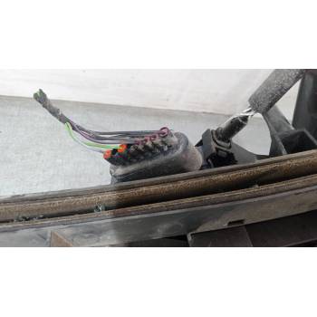 CERRADURA PUERTA TRASERA IZQUIERDA 
