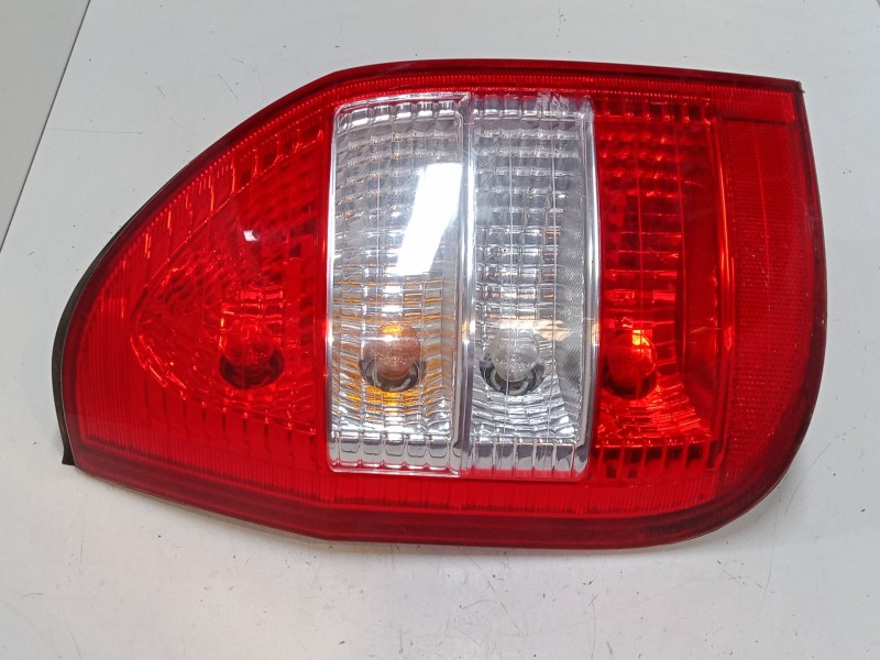 Recambio de piloto trasero izquierdo para opel zafira a monospace (t98) 2.0 di 16v (f75) referencia OEM IAM   