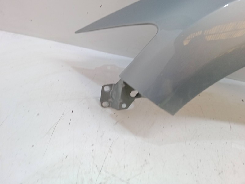 Recambio de aleta delantera izquierda para ford mondeo iv (ba7) 1.8 tdci referencia OEM IAM   