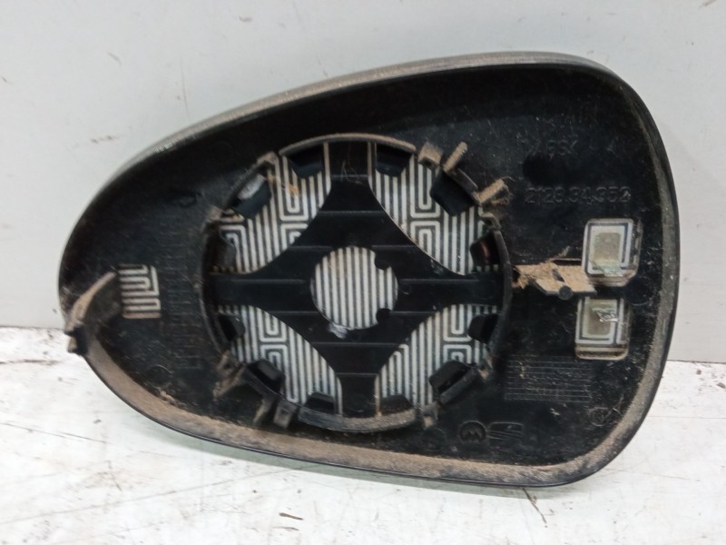 Recambio de cristal retrovisor derecho para seat leon (1p1) 1.6 tdi referencia OEM IAM   