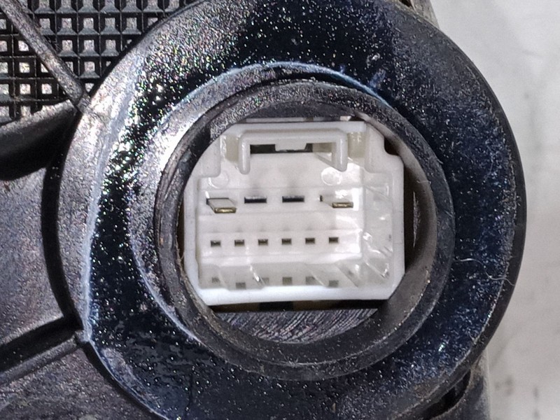 Recambio de cerradura puerta delantera derecha para toyota corolla (_e12_) 1.6 vvt-i (zze121_) referencia OEM IAM   