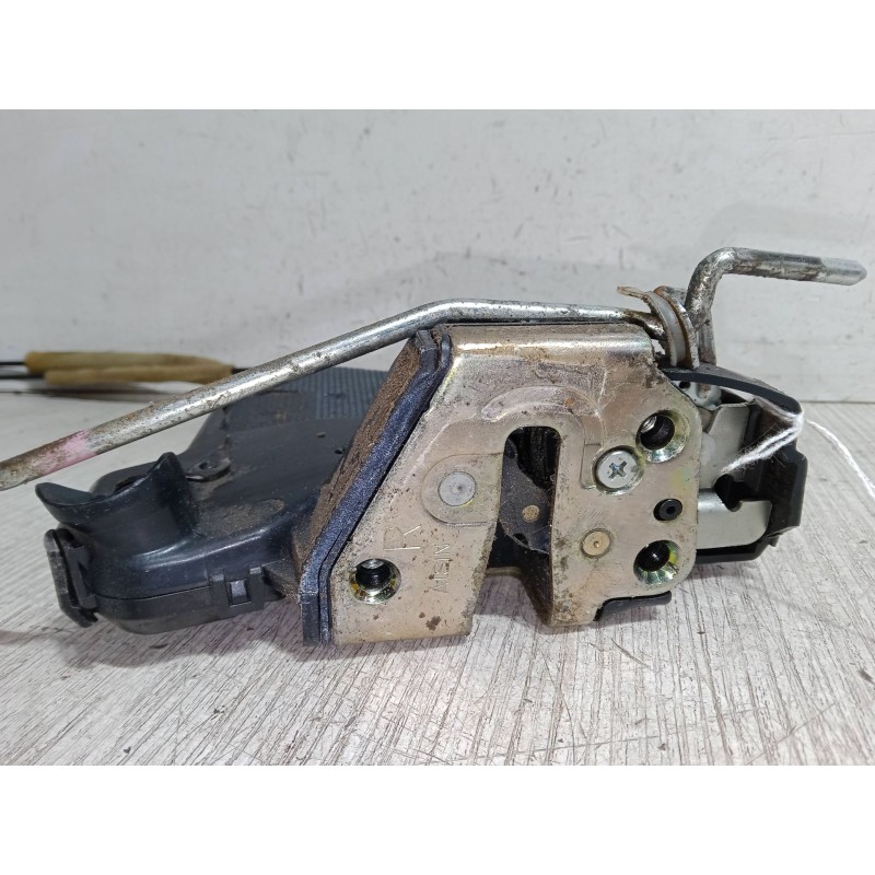Recambio de cerradura puerta delantera derecha para toyota corolla (_e12_) 1.6 vvt-i (zze121_) referencia OEM IAM   