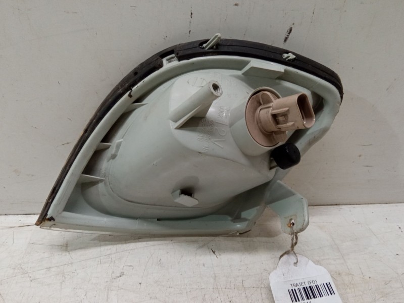 Recambio de intermitente delantero izquierdo para hyundai trajet (fo) 2.0 crdi referencia OEM IAM   