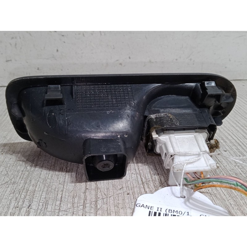 Recambio de mando elevalunas trasero derecho para renault megane ii (bm0/1_, cm0/1_) 1.5 dci (bm1e, cm1e) referencia OEM IAM   