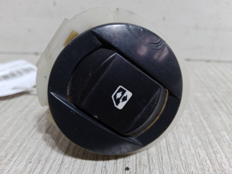 Recambio de mando elevalunas delantero derecho para renault megane ii (bm0/1_, cm0/1_) 1.5 dci (bm1e, cm1e) referencia OEM IAM  