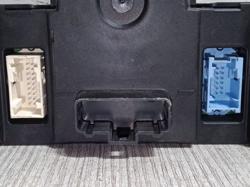 Recambio de mando climatizador para renault megane ii (bm0/1_, cm0/1_) 1.5 dci (bm1e, cm1e) referencia OEM IAM   