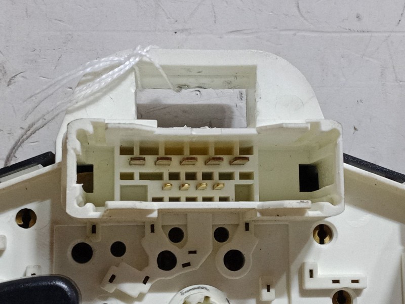 Recambio de mando climatizador para nissan primastar autobús (x83) dci 150 referencia OEM IAM X83RSAPH1AC  F964098P