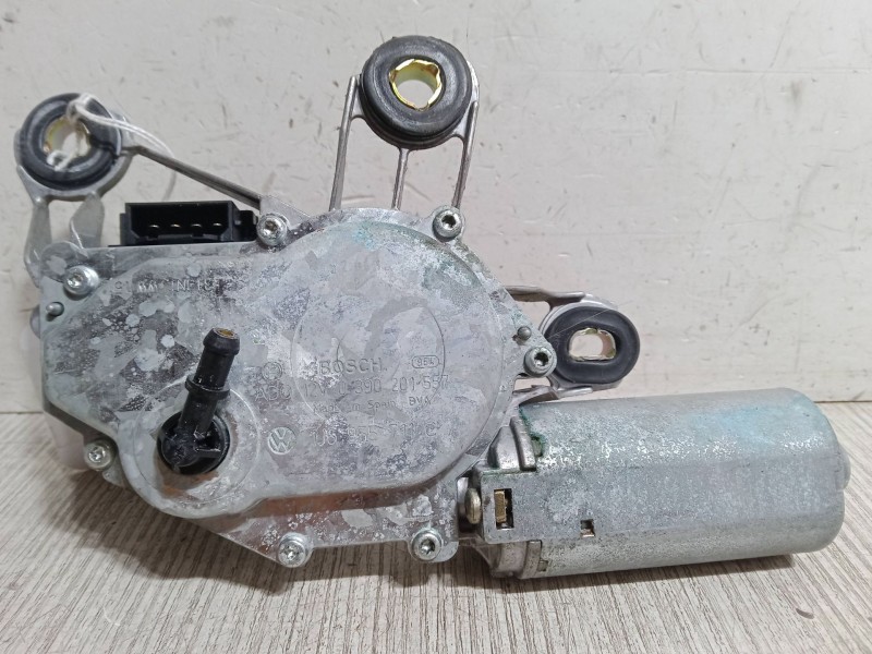 Recambio de motor limpia trasero para volkswagen golf iv (1j1) 1.4 16v referencia OEM IAM 0390201557  