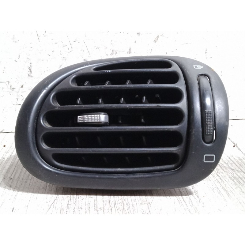 Recambio de aireador derecho para peugeot 206 hatchback (2a/c) 1.4 hdi eco 70 referencia OEM IAM   