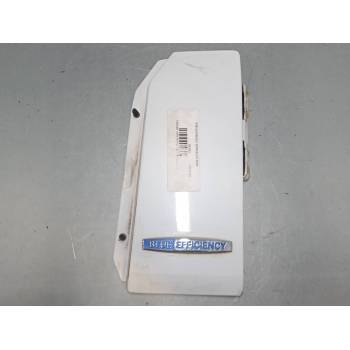 TAPA EXTERIOR COMBUSTIBLE 