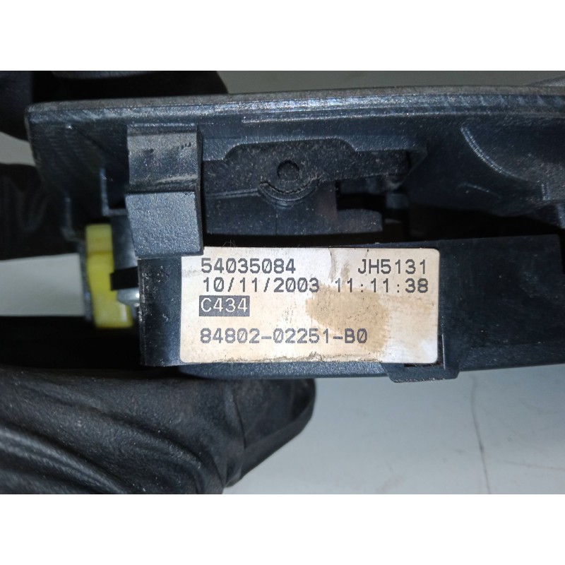 Recambio de mando elevalunas delantero izquierdo para toyota corolla (_e12_) 2.0 d-4d (cde120_) referencia OEM IAM 8480202251BO 
