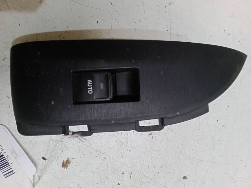 Recambio de mando elevalunas trasero izquierdo para toyota prius (_w3_) 1.8 hybrid (zvw3_) referencia OEM IAM   