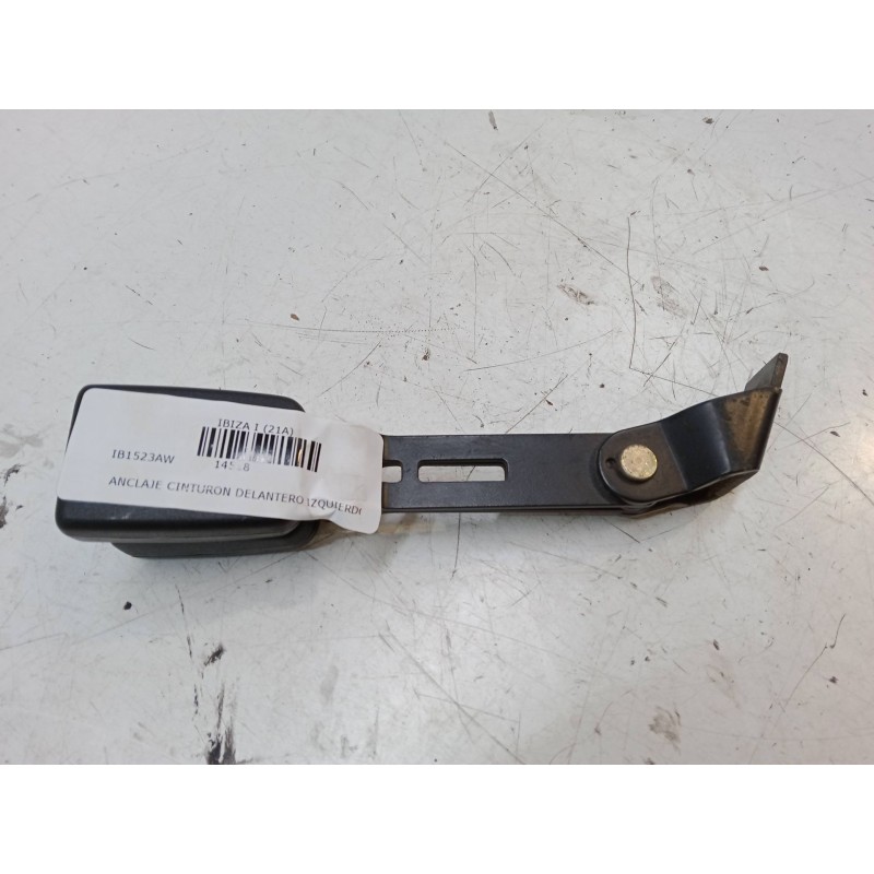 Recambio de anclaje cinturon delantero izquierdo para seat ibiza i (21a) 0.9 referencia OEM IAM   