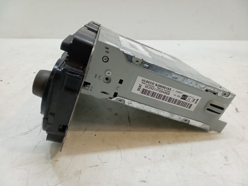 Recambio de radio cd para seat ibiza iv sc (6j1, 6p5) 1.9 tdi referencia OEM IAM 6J0035153  