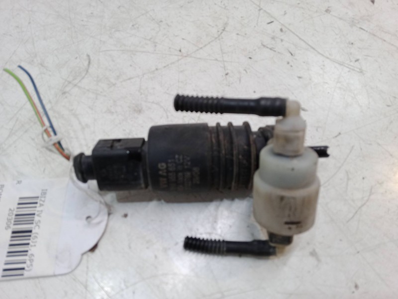 Recambio de bomba limpiaparabrisas para seat ibiza iv sc (6j1, 6p5) 1.9 tdi referencia OEM IAM   