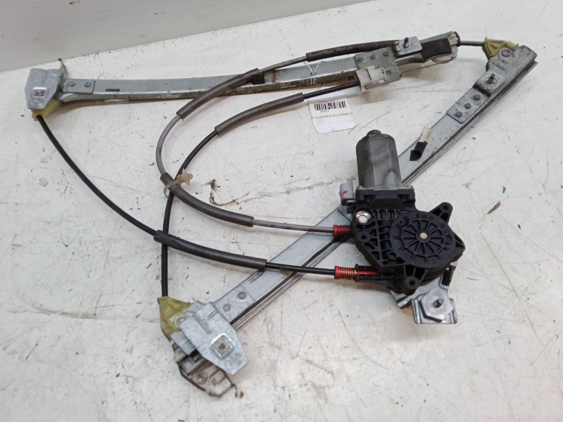 Recambio de elevalunas electrico delantero derecho para citroën xsara (n1) 2.0 hdi 90 referencia OEM IAM   