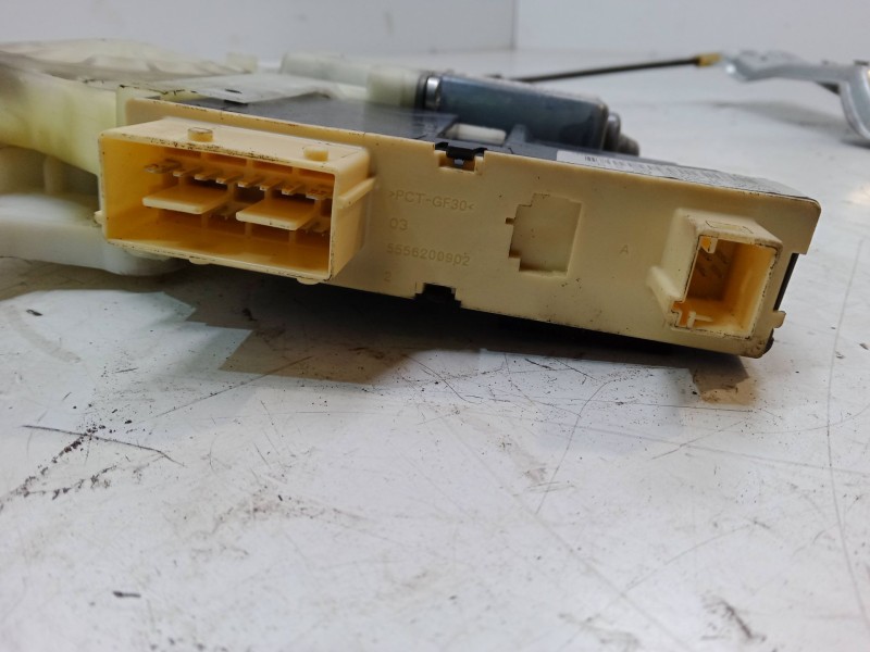 Recambio de elevalunas electrico delantero derecho para citroën c4 coupé (la_) 1.6 hdi referencia OEM IAM 9681576780  