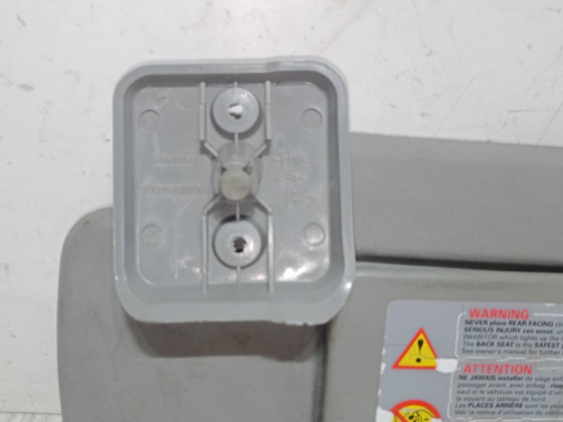 Recambio de parasol izquierdo para renault twingo i (c06_) 1.2 (c066, c068) referencia OEM IAM   