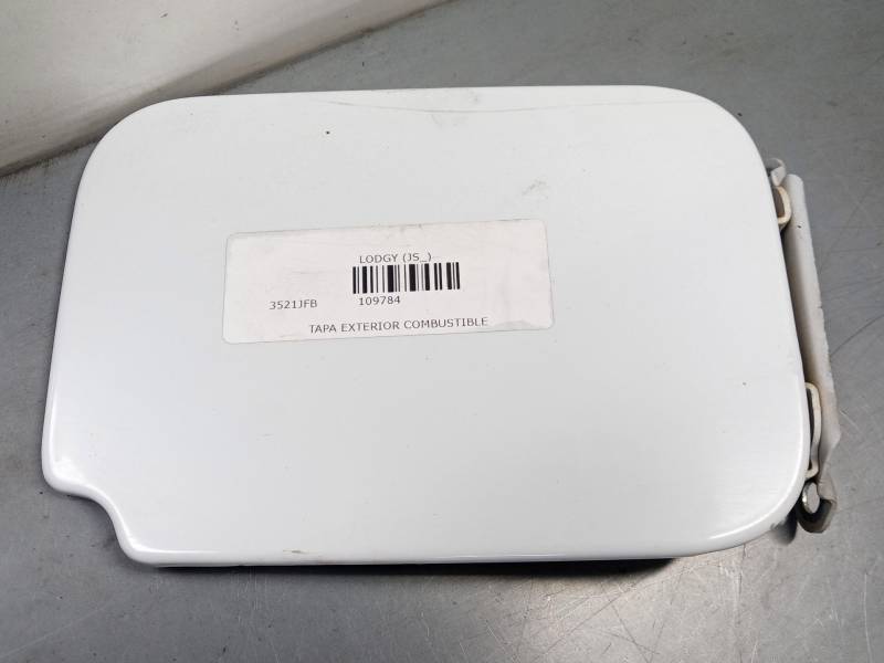 TAPA EXTERIOR COMBUSTIBLE 