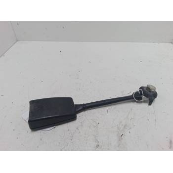 ANCLAJE CINTURON DELANTERO DERECHO 