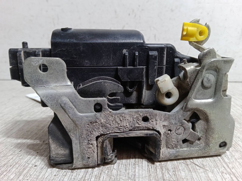 Recambio de cerradura puerta delantera derecha para renault kangoo (kc0/1_) 1.5 dci referencia OEM IAM   