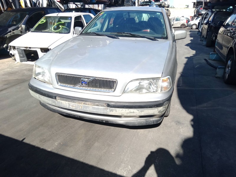 volvo s40 i (644) del año 1998