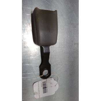 ANCLAJE CINTURON DELANTERO DERECHO 