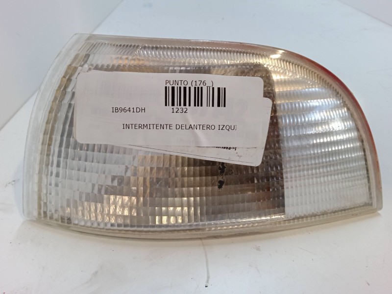 Recambio de intermitente delantero izquierdo para fiat punto (176_) 75 1.2 referencia OEM IAM   