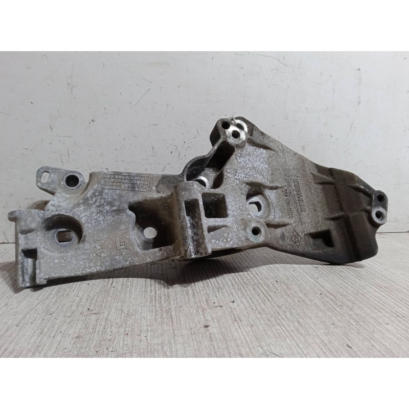 Recambio de soporte alternador para renault megane iii hatchback (bz0/1_, b3_) 1.5 dci referencia OEM IAM   