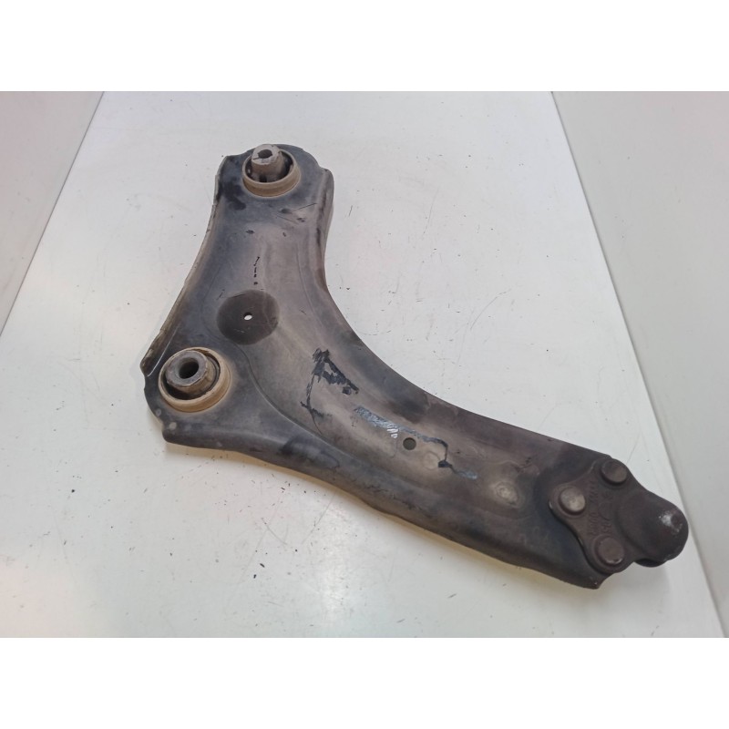 Recambio de brazo suspension inferior delantero derecho para renault megane iii hatchback (bz0/1_, b3_) 1.2 tce (bz2b, bz11) ref