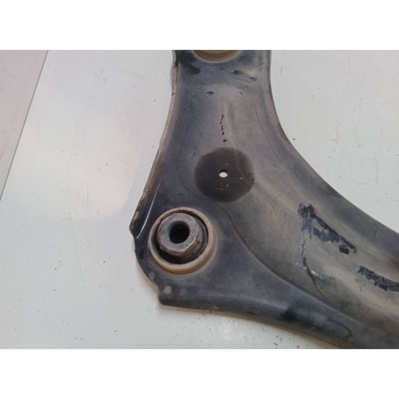 Recambio de brazo suspension inferior delantero derecho para renault megane iii hatchback (bz0/1_, b3_) 1.2 tce (bz2b, bz11) ref