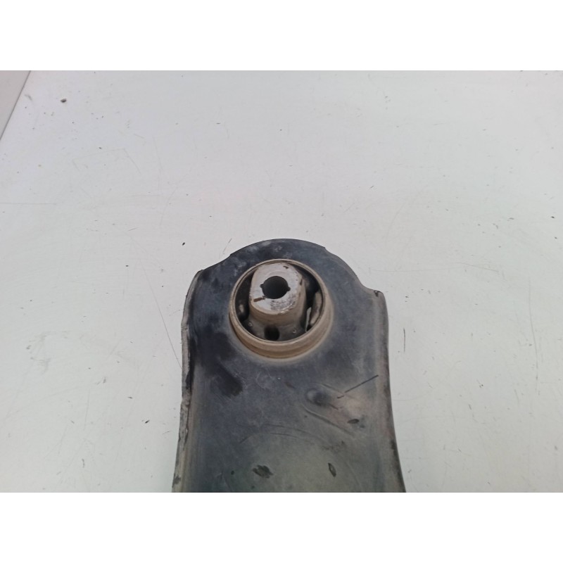 Recambio de brazo suspension inferior delantero derecho para renault megane iii hatchback (bz0/1_, b3_) 1.2 tce (bz2b, bz11) ref