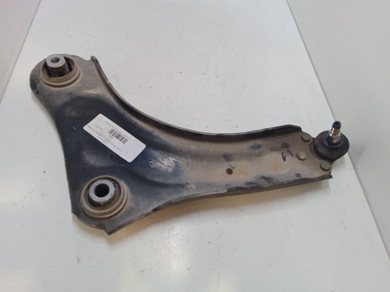 Recambio de brazo suspension inferior delantero izquierdo para renault megane iii hatchback (bz0/1_, b3_) 1.2 tce (bz2b, bz11) r