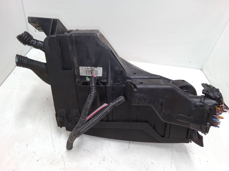 Recambio de caja reles / fusibles para ford mondeo iv (ba7) 1.8 tdci referencia OEM IAM   