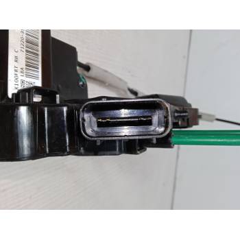 CERRADURA PUERTA DELANTERA DERECHA 71220-35000 X100FRT RH C 