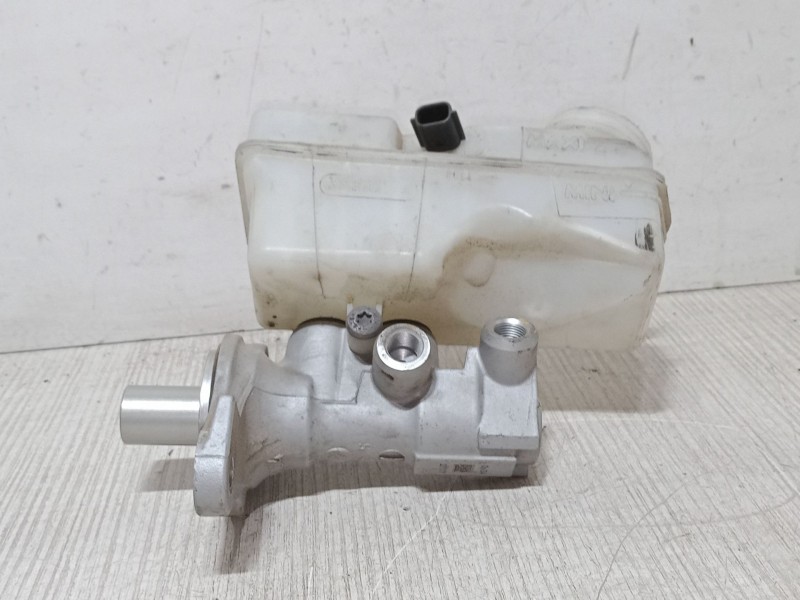 Recambio de bomba freno para dacia sandero ii tce 90 (b8m1, b8ma) referencia OEM IAM   