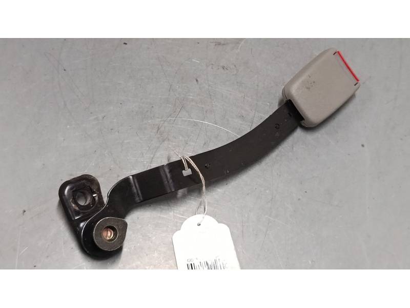 ANCLAJE CINTURON DELANTERO DERECHO 1J4858472 
