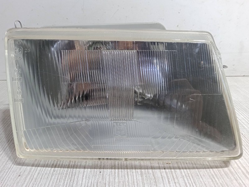 Recambio de faro derecho para peugeot 309 i (10c, 10a) 1.6 referencia OEM IAM   
