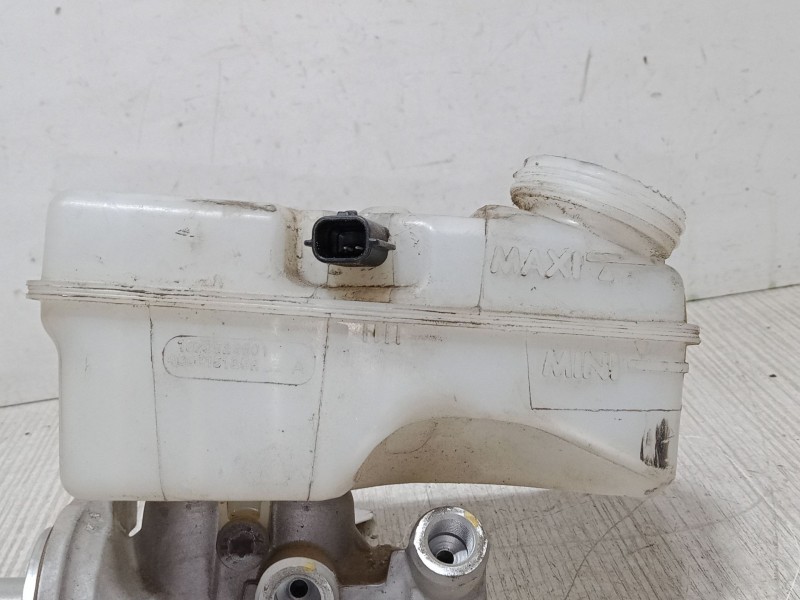 Recambio de bomba freno para dacia sandero ii tce 90 (b8m1, b8ma) referencia OEM IAM   